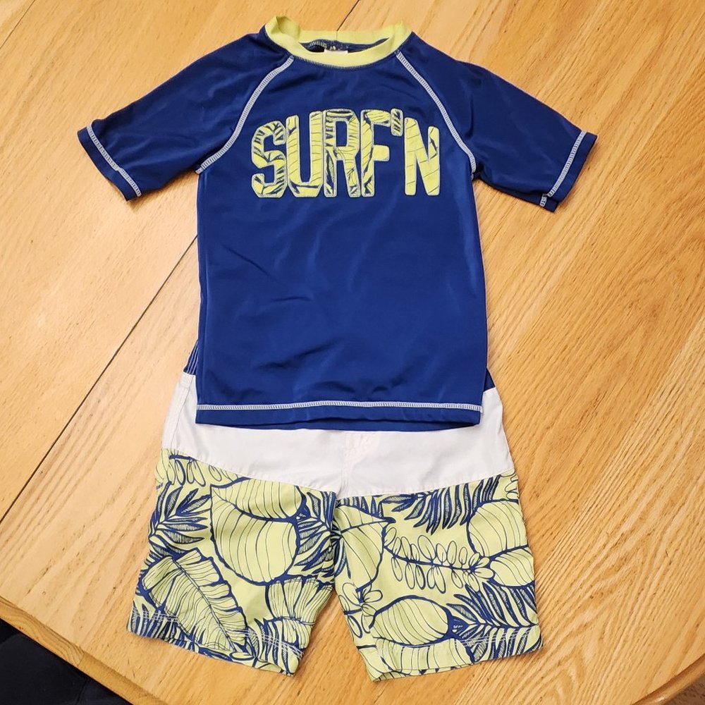Gymboree "Surfin" Rashguard & Swim Trunk Set Size Small/5-6